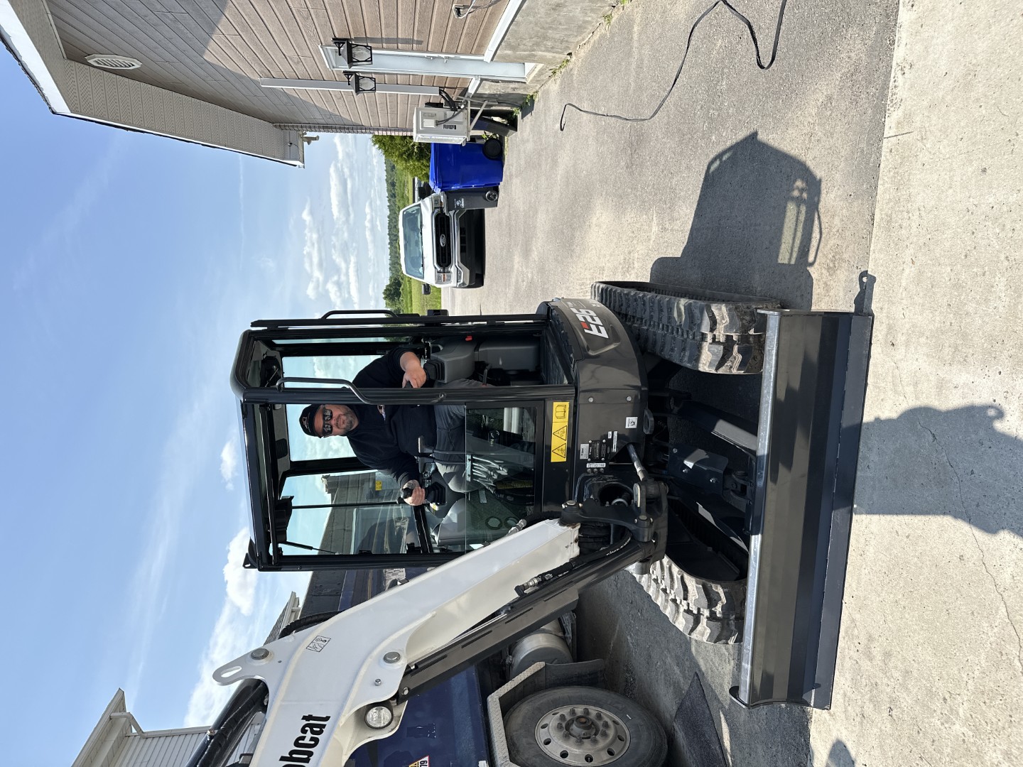 Travaux mini-pelle (Bobcat U27) — réalisation 5