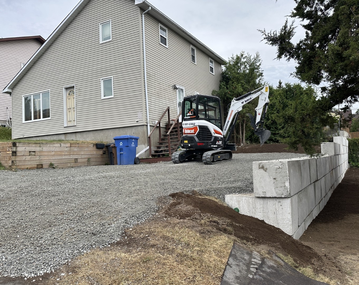 Travaux mini-pelle (Bobcat U27) — réalisation 8